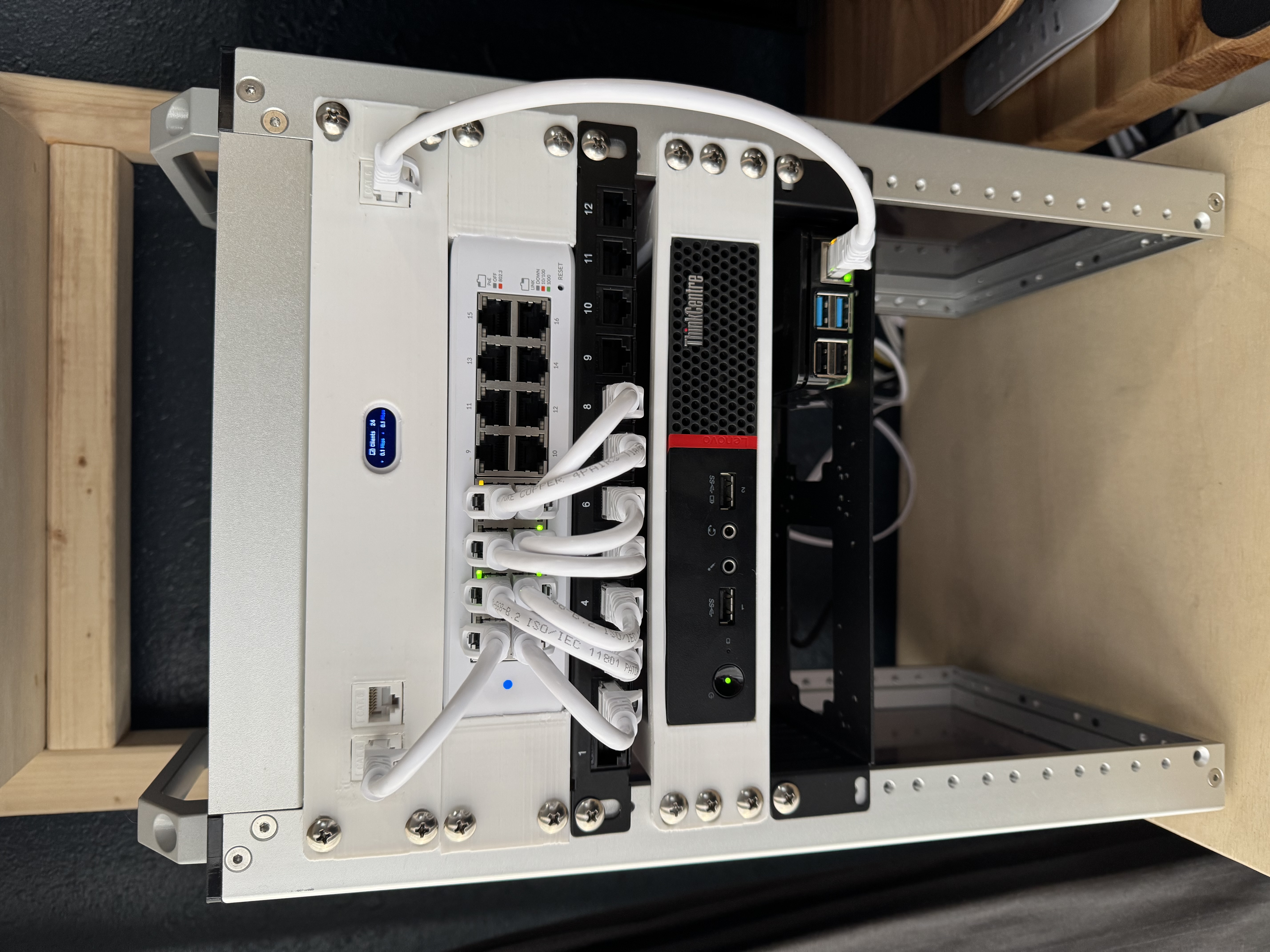 Building an Enterprise-Grade UniFi Network in a 10-Inch Mini Rack